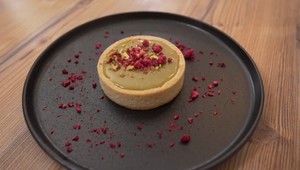 DEZERT - Malinovo-pistáciové tartaletky