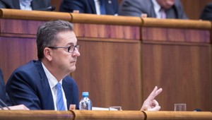 Stanovisko strany Smer-SD ku komunikácii Glváča s Alenou Zs.