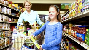 Vláda odsúhlasila zatvorené obchody počas sviatkov