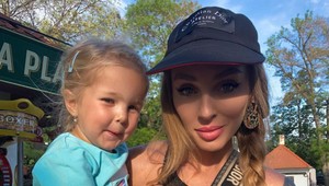 Lucid otevřeně o životě její dcerky bez otce: Neuvěříte, co jí píší lidé na výchovu dcery bez partnera!