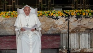 Pápež vyzval na potrestanie kňazov, ktorí sa dopustili zneužívania