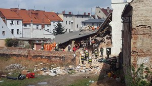 V Poľsku sa zrútil dom, päť ľudí neprežilo