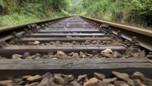 Rakúske železnice mali výpadok presne v takzvaný deň dochvíľnosti - dotklo sa to aj našich spojov