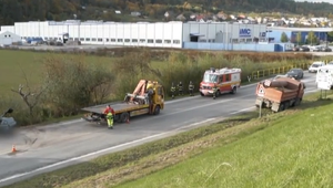 Tragická zrážka s nákladným autom: Mladého šoféra stál náraz život