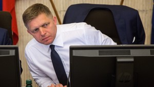 Fico: Keby v SaS menej šňupali, urobili by lepšie