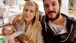 Najsledovanejšie bábätko, Charlie, zomrelo