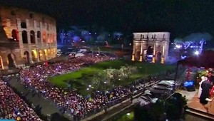 Pápež na krížovej ceste: Pýcha a sebeckosť zatieňujú pokoru a štedrosť