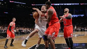 NBA: Chicago vyrovnalo stav série s Brooklynom