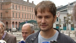 Aktualizované! Matovič zaparkoval na priechode pre chodcov