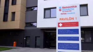 Erikovi po mozgovej príhode zachránili život v Komárne. Vďaka špeciálnemu mobilu vás zachránia do pár minút