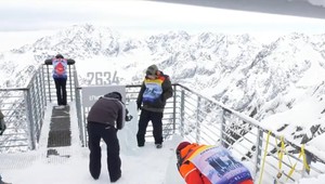 VIDEO: Tatranské ľadové sochy môžu turisti obdivovať na Lomnickom štíte či Hrebienku