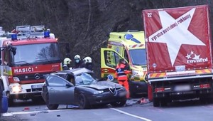 Smrteľná nehoda pri Banskej Štiavnici. O život prišiel otec troch detí