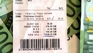 Muž z benzínky sa stal hrdinom. Pre dobré vzťahy so zákazníkmi, odmietol miliónový tiket