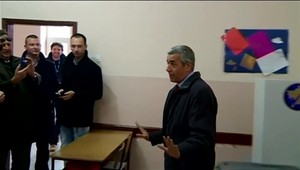 Vodca kosovských Srbov sa nedočkal súdu. Zastrelili ho pred centrálou strany