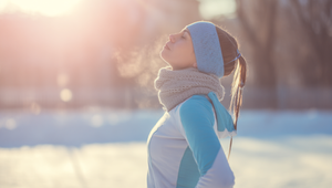 Cvičenie počas nádchy? Toto by ste mali vedieť skôr, než sa vyberiete do fitka!