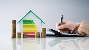 Až 77 % odborníkov tvrdí, že ľuďom nezáleží na energetickej úspore domu, hlavne, aby bol lacný