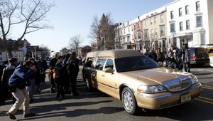 Zbohom Whitney Houston (†48). Bola to dojímavá rozlúčka