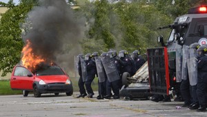 VIDEO: Policajná akadémia oslávila narodeniny vo veľkom štýle