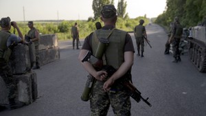 Streľba i požiar. Starostovia ukrajinských miest sú v ohrození