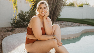 Tejto žene sa ľudia vysmievajú a odkazujú jej: Si príliš tučná na to, aby si zbalila takého chlapa!