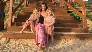 Z jej výchovy sú ľudia zhrození: Dcérky si robia čo chcú, mama im nikdy nehovorí NIE