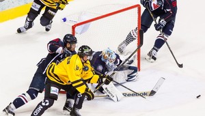 V prípade výluky Slovan osloví Cháru a Mariána Hossu