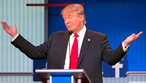 Krásne ženy ma priťahujú, skrátka ich začnem bozkávať. Vyhlásil Trump