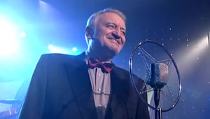 Milan Lasica ani dva mesiace po pohrebe nie je pochovaný! Isté je, že po boku Satinského nespočinie!