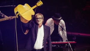 Miro Žbirka odohral koncert vo svojej obývačke! Ak ste nestihli, nech sa páči!