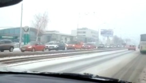 Na Slovensku snežilo, v Bratislave kolabovala doprava