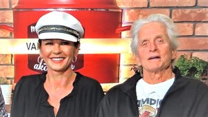 Douglas, Williams, Sting, Ramazzoti, Depeche Mode - všetkých spája TÁTO bratislavská posteľ!