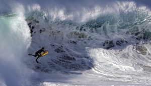 Američanov vystrašili obrie vlny