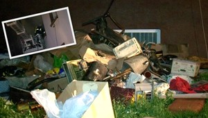 Byt plný harabúrd. Hasiči likvidovali požiar celú noc