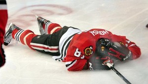 Hansen za zákrok na Hossu (34) s jednozápasovým dištancom