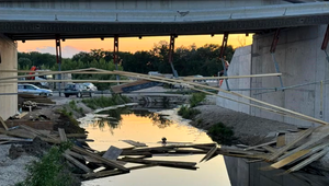 Nešťastie na stavbe pri D1: Mostná konštrukcia sa zrútila, zranili sa dvaja muži