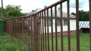 Ženu bodal do krku a neprestal ani vtedy, keď sa pokúšala ujsť