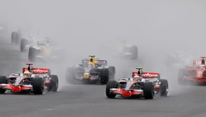 Hamilton triumfoval na domácom Silverstone