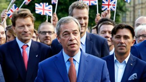 Nigel Farage, symbol brexitu, vydal svojim deťom nemecké pasy