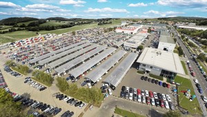 Najpredávanejšou jazdenkou  roku 2017 je hatchback s manuálnou prevodovkou