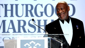 Bill Cosby (77) mal sexuálne obťažovať ženy, sťažuje sa naňho až 14 obetí