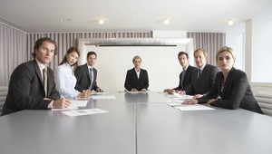 Elektrina drahšia o 10 €? Podľa ministra je to príliš