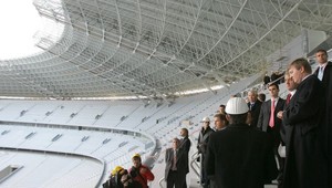 UEFA dala na EURO 2012 zelenú všetkým mestám v Poľsku a Ukrajine