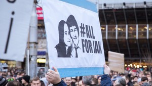 NAŽIVO: Ľudia opäť povstali za slušné Slovensko