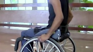 Prelomová operácia. Po ochrnutí sa začal opäť hýbať