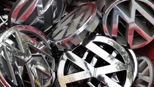 Volkswagen môže viac poškodiť nemeckú ekonomiku ako grécka kríza