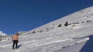 VIDEO: Otužilcov v Tatrách nezastavili ani mrazy