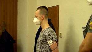 Za pár gramov konope  dostal 12 a pol roka. Prezidentka mu udelila milosť