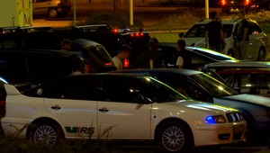 Polícia prerušila nelegálne zrazy áut. Zadržala osvedčenia aj EČV