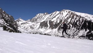 V Tatrách bude v priebehu pondelka stúpať lavínové nebezpečenstvo