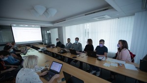 Modely vývoja nákazy koronavírusom: Toto predpokladajú prognózy pre Slovensko